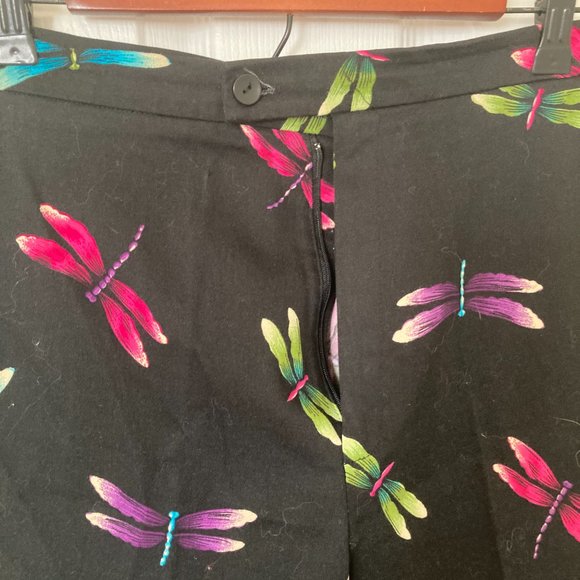 Briggs - Dragon Fly Capri - Picture 2 of 3